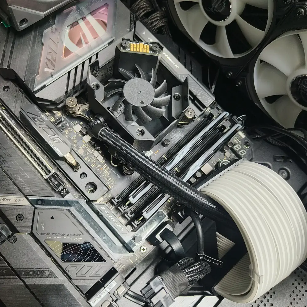 ASUS ROG VRM Cooling Fan
