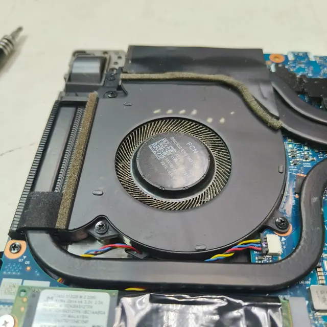ASUS ROG Strix G15 G513R cooling fan dust buildup in Kuwait