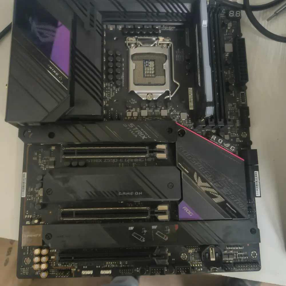 Gaming Motherboard CPU Socket PCIe Slots