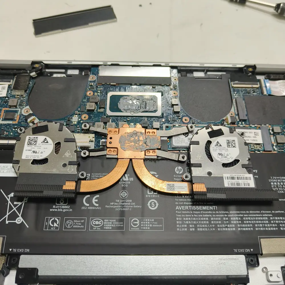 HP Laptop Dual Fan Heatpipe Old Thermal Paste