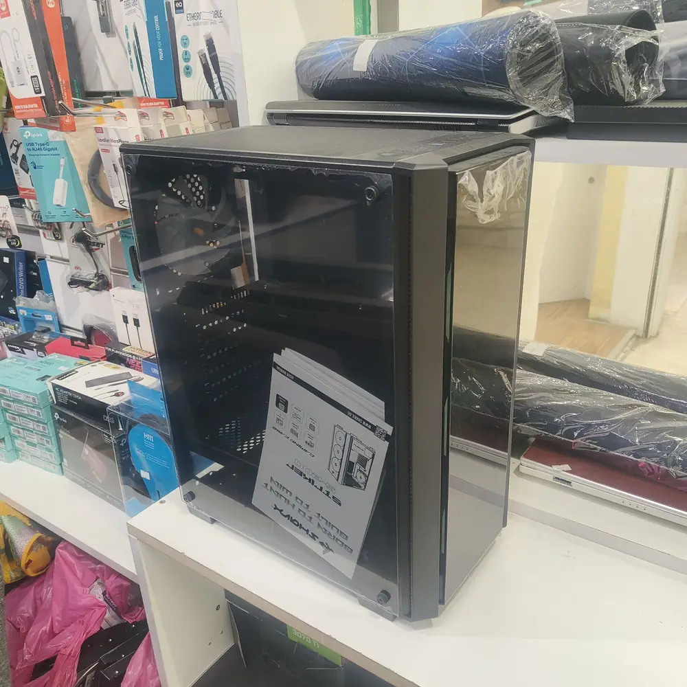 KCROC Shop PC Case Retail Display