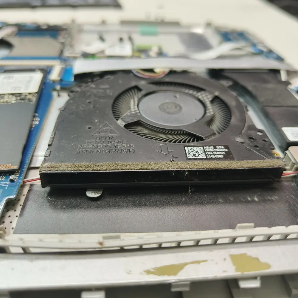 Laptop Cooling Fan Dust Before Service Kuwait