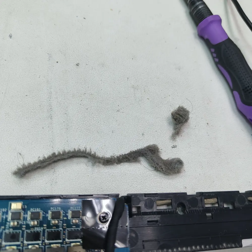 Laptop Dust Removal Cooling Service Kuwait
